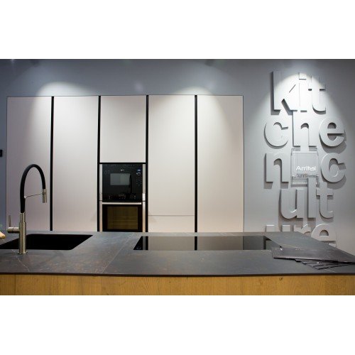 Cocina Arrital de exposición en Oferta